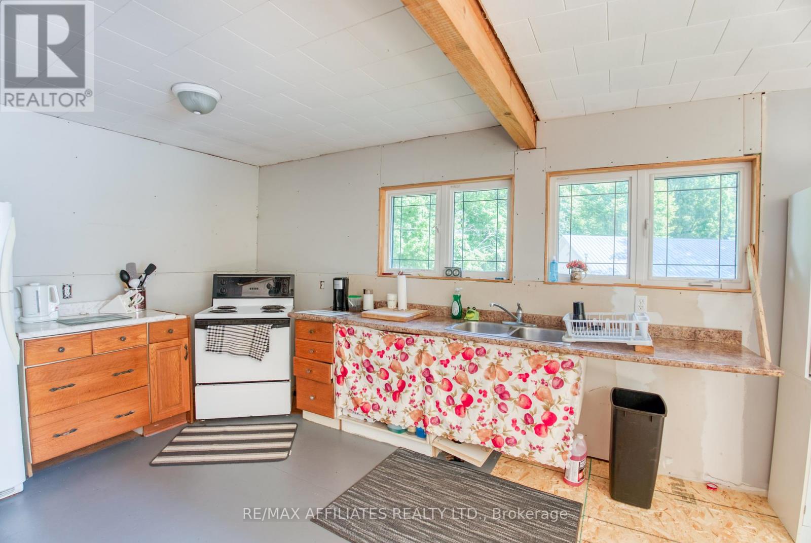 Photo 19 of 163 A Brash Lane, Frontenac ON