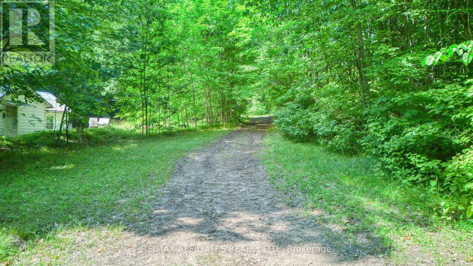 Photo 30 of 163 A Brash Lane, Frontenac ON