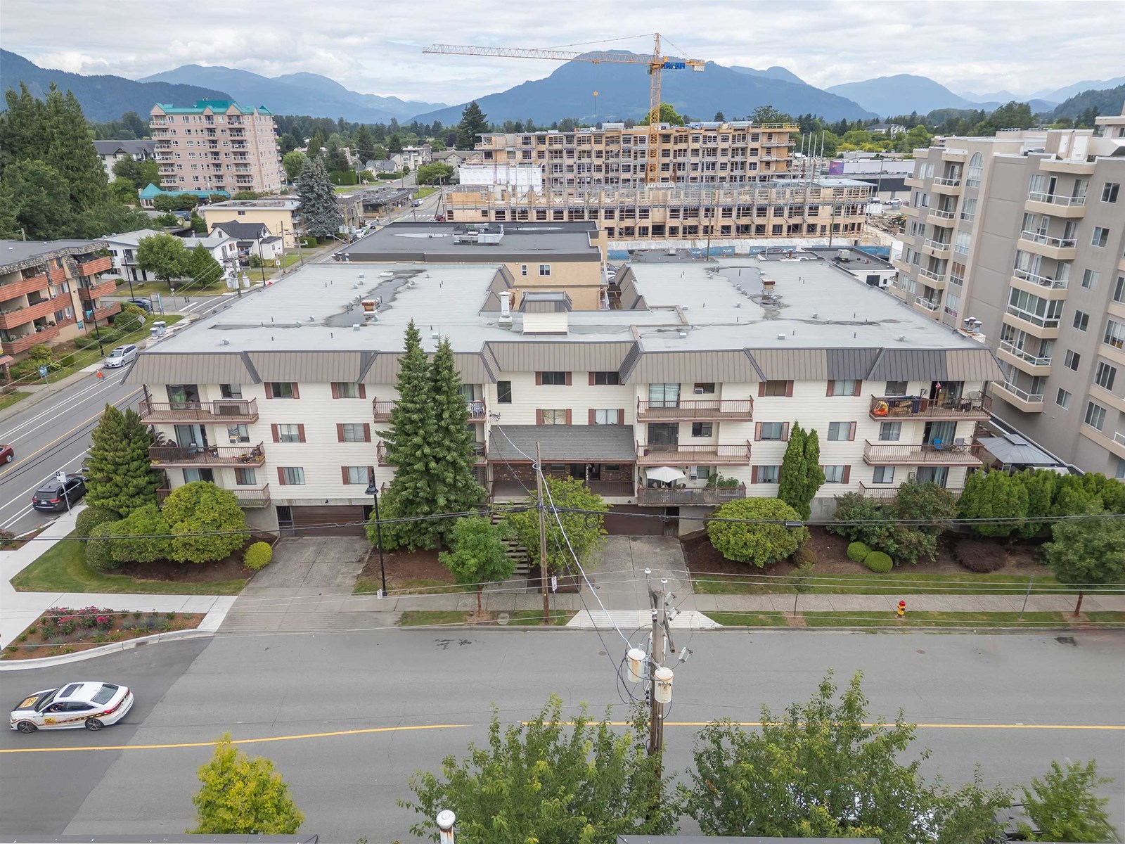 Photo 1 of 205 45749 Spadina Avenue Chilliwack Downtown, Chilliwack BC