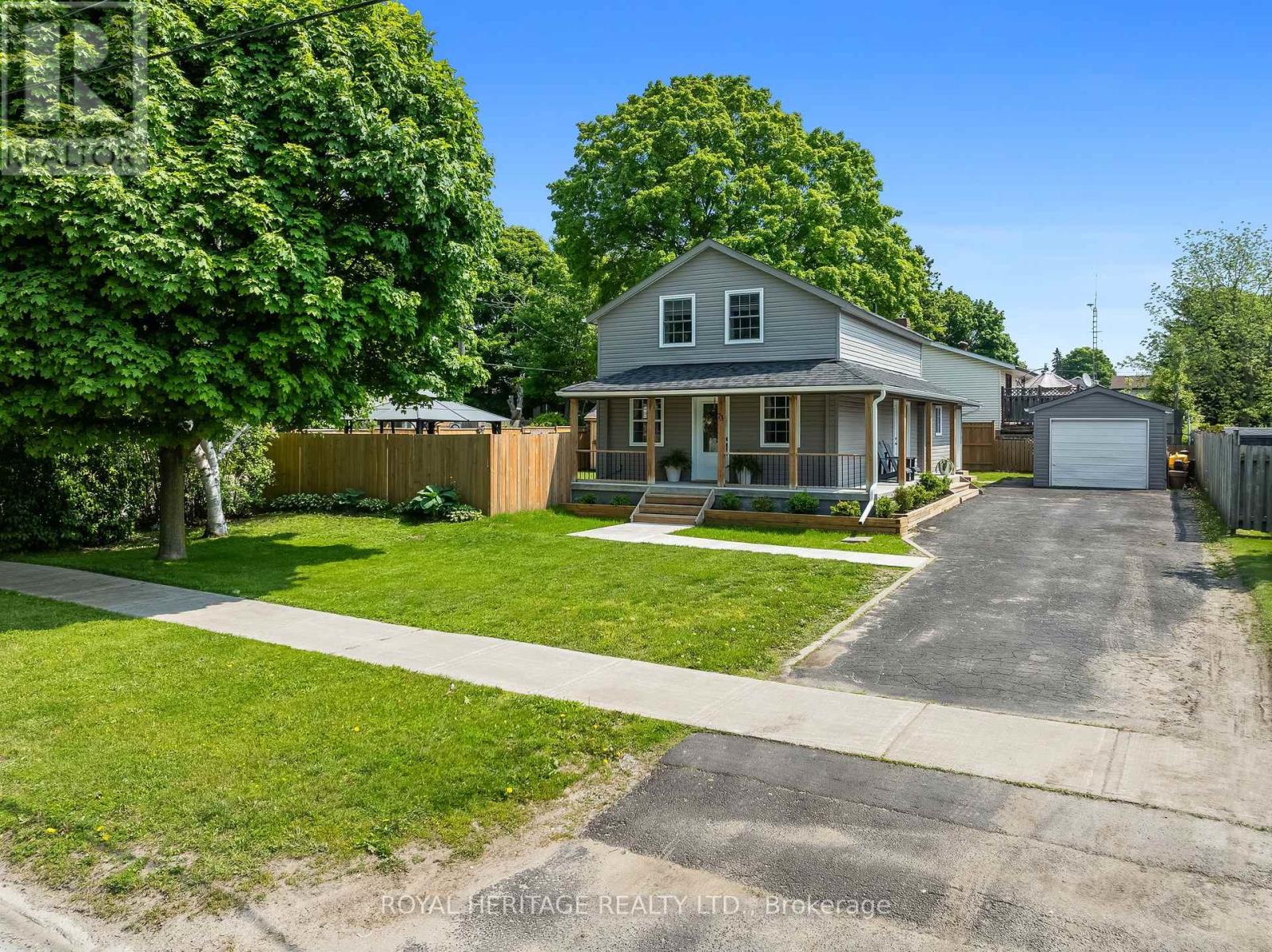 Photo 25 of 73 Prince Edward Street, Brighton ON