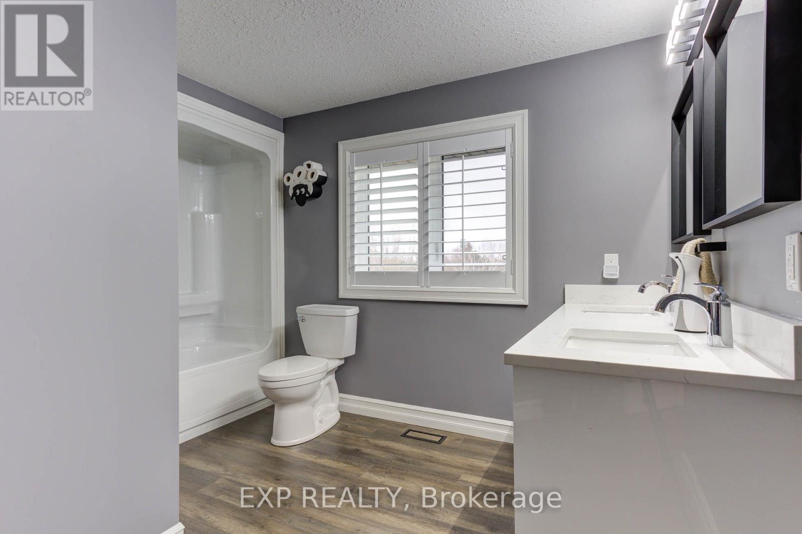 Photo 31 of 128 Schmidt Drive, Wellington North ON