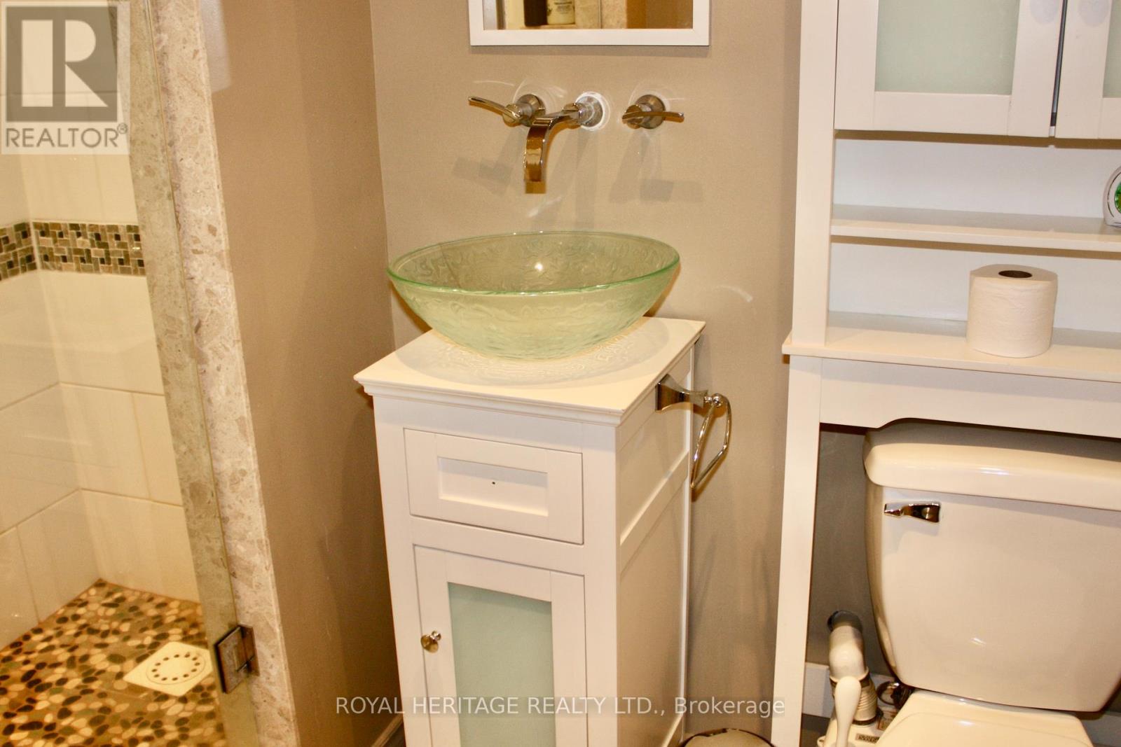 Photo 3 of 2331 Lakeside Road, Dourodummer ON