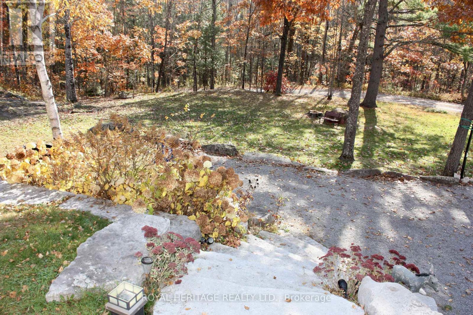 Photo 20 of 2331 Lakeside Road, Dourodummer ON