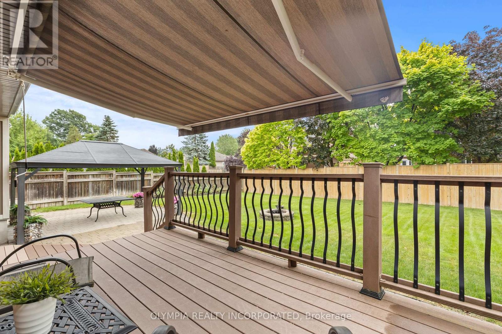 Photo 10 of 8198 Mount Olive Crescent, Niagara Falls ON
