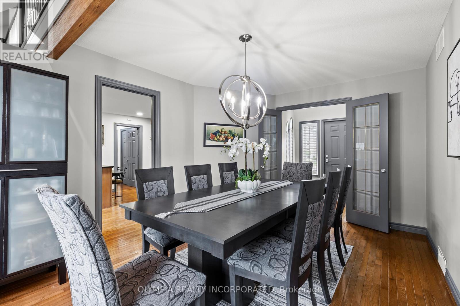 Photo 13 of 8198 Mount Olive Crescent, Niagara Falls ON