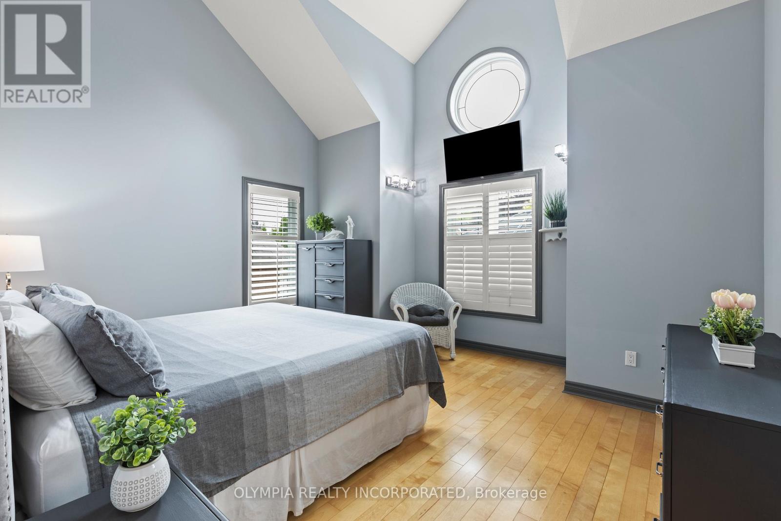 Photo 17 of 8198 Mount Olive Crescent, Niagara Falls ON