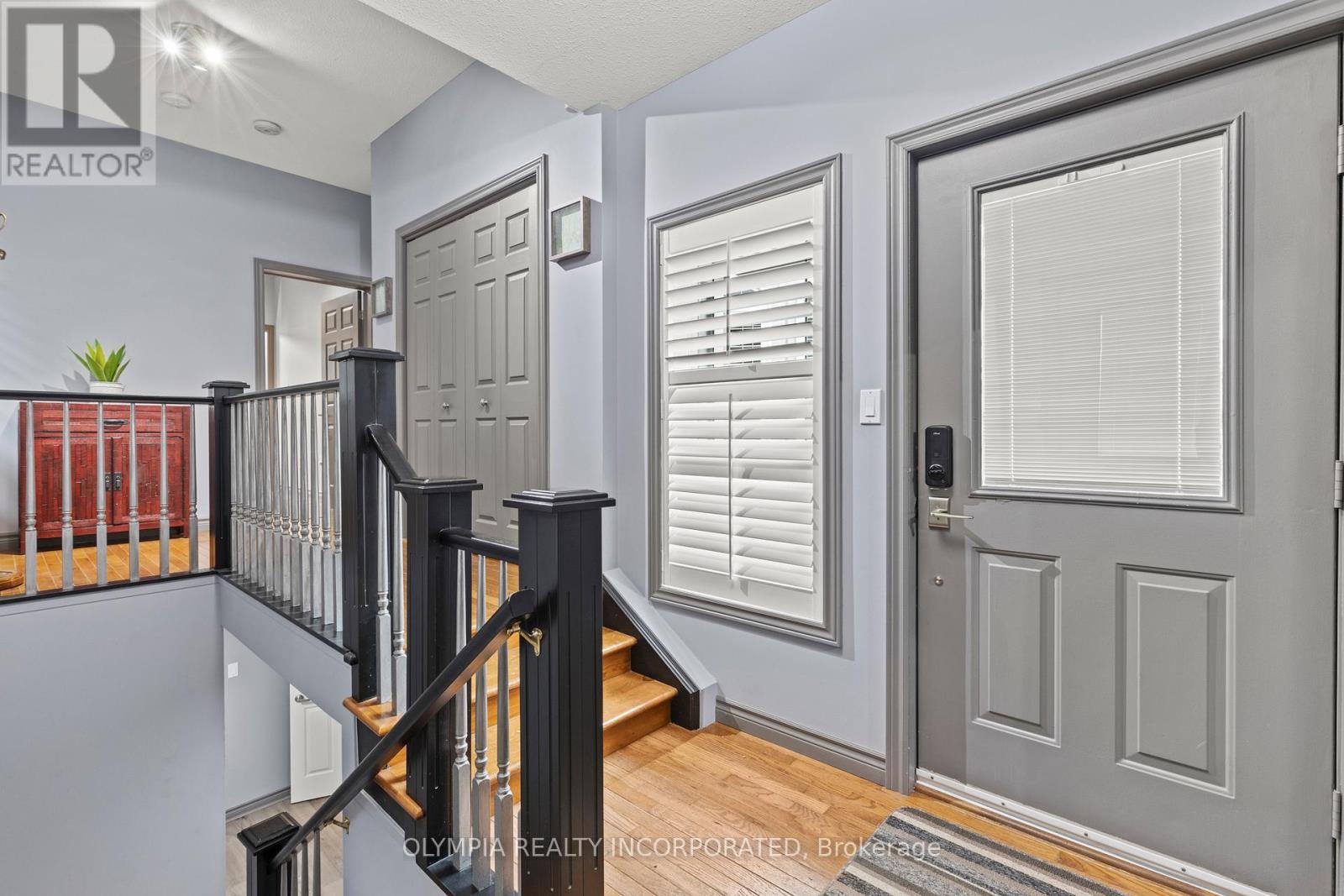Photo 33 of 8198 Mount Olive Crescent, Niagara Falls ON