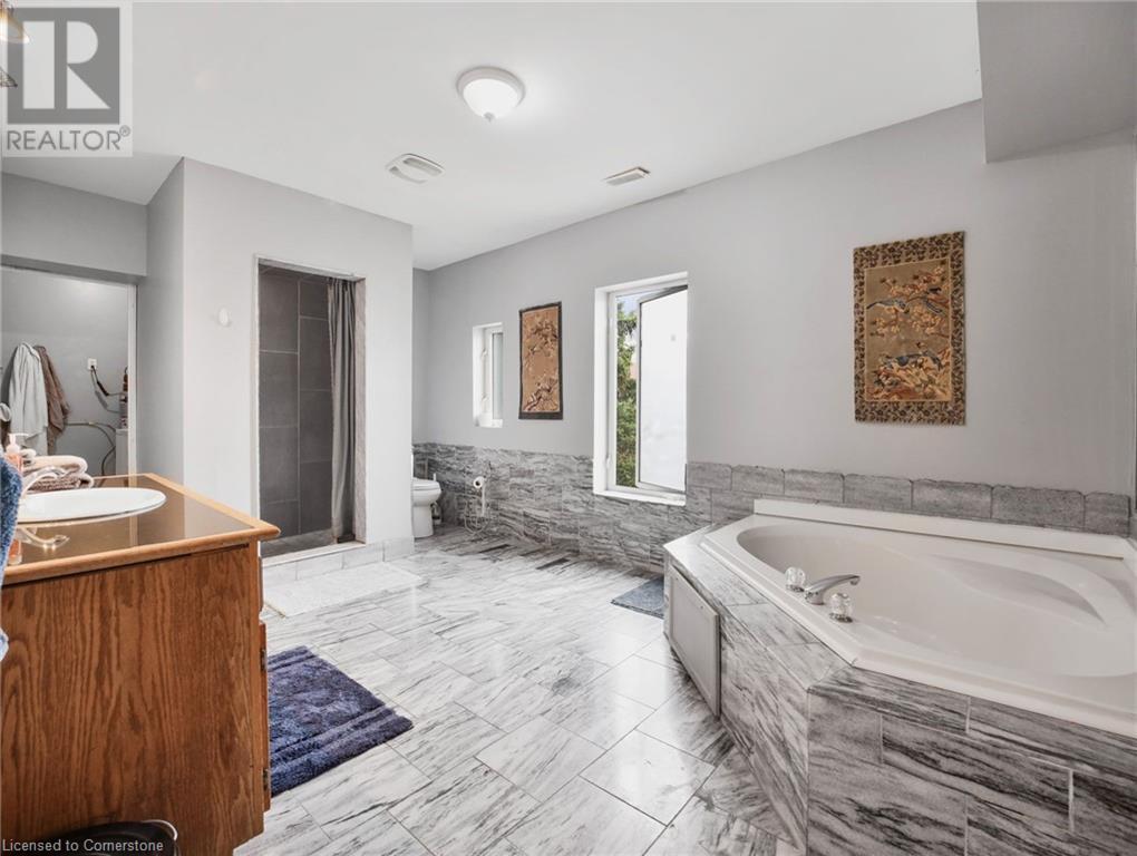 Photo 19 of 21 Foster Avenue, Hamilton ON