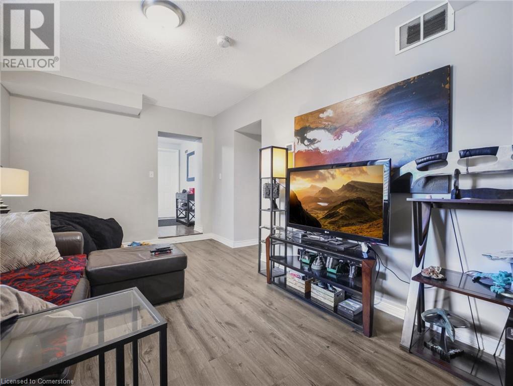 Photo 22 of 21 Foster Avenue, Hamilton ON