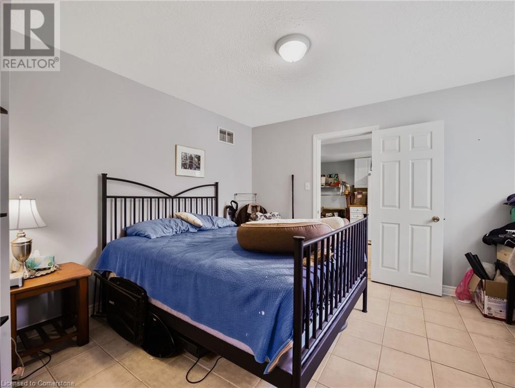 Photo 28 of 21 Foster Avenue, Hamilton ON
