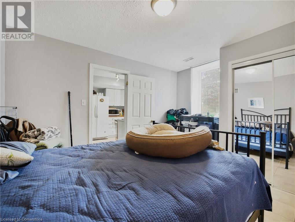 Photo 29 of 21 Foster Avenue, Hamilton ON