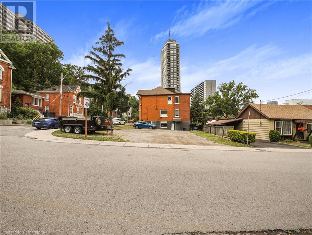 Photo 37 of 21 Foster Avenue, Hamilton ON