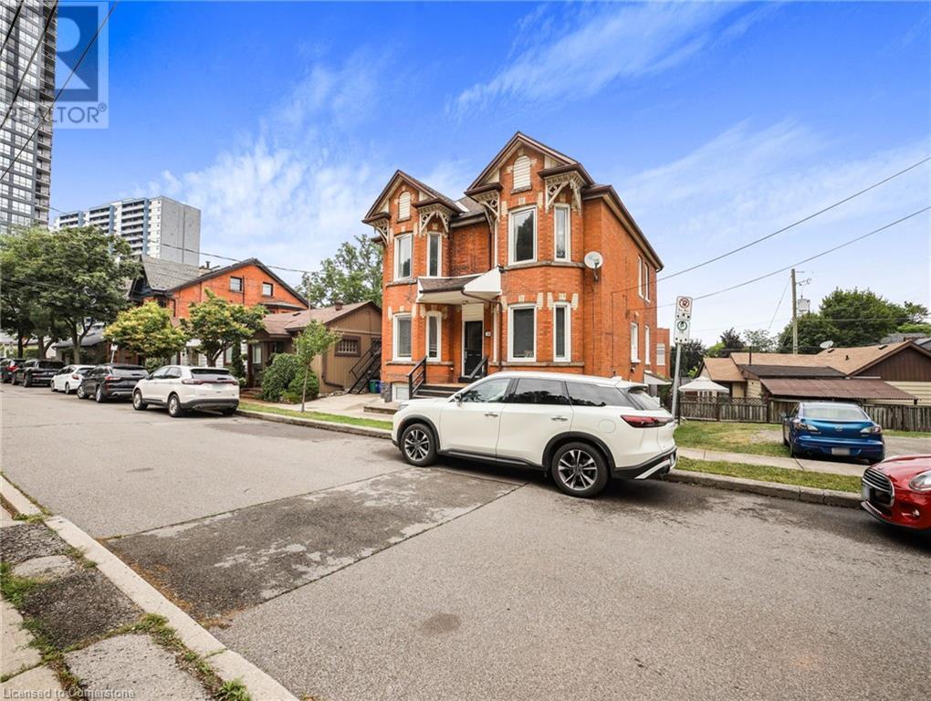 Photo 4 of 21 Foster Avenue, Hamilton ON