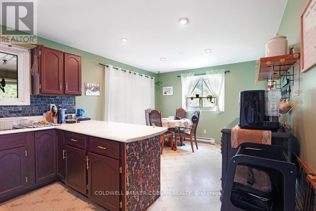 Photo 19 of 13191 Riverside Drive, South Dundas ON
