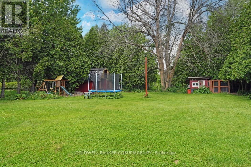 Photo 10 of 13191 Riverside Drive, South Dundas ON