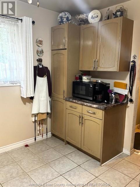 Photo 6 of 2641 Vine Court, Windsor ON