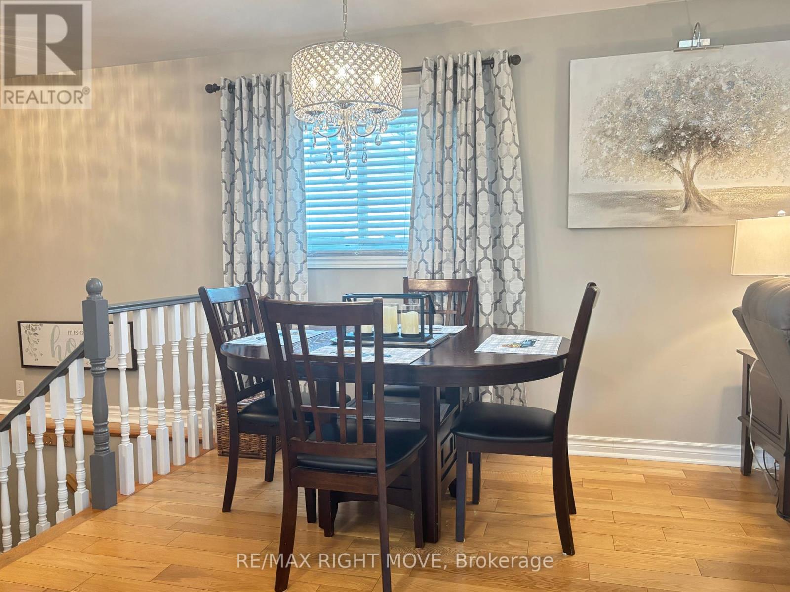 Photo 11 of 3705 Shadow Creek Road, Severn ON