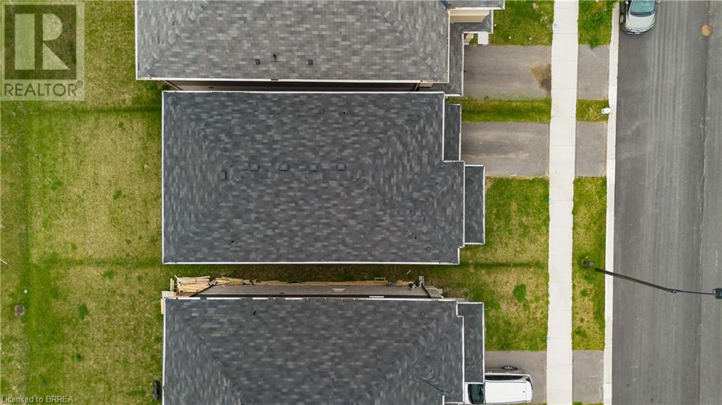 Photo 38 of 3 Tarrison Street, Brantford ON