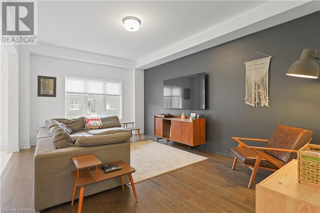 Photo 9 of 3 Tarrison Street, Brantford ON