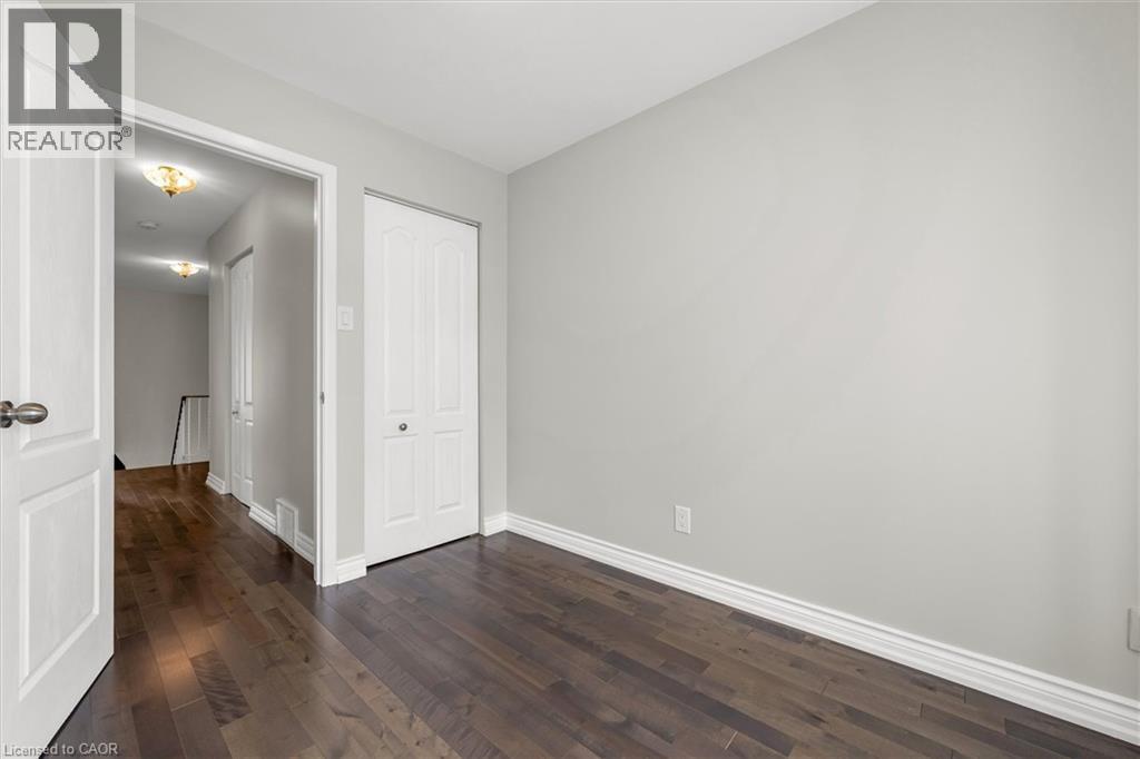 Photo 22 of 1531 Westminster Place, Burlington ON