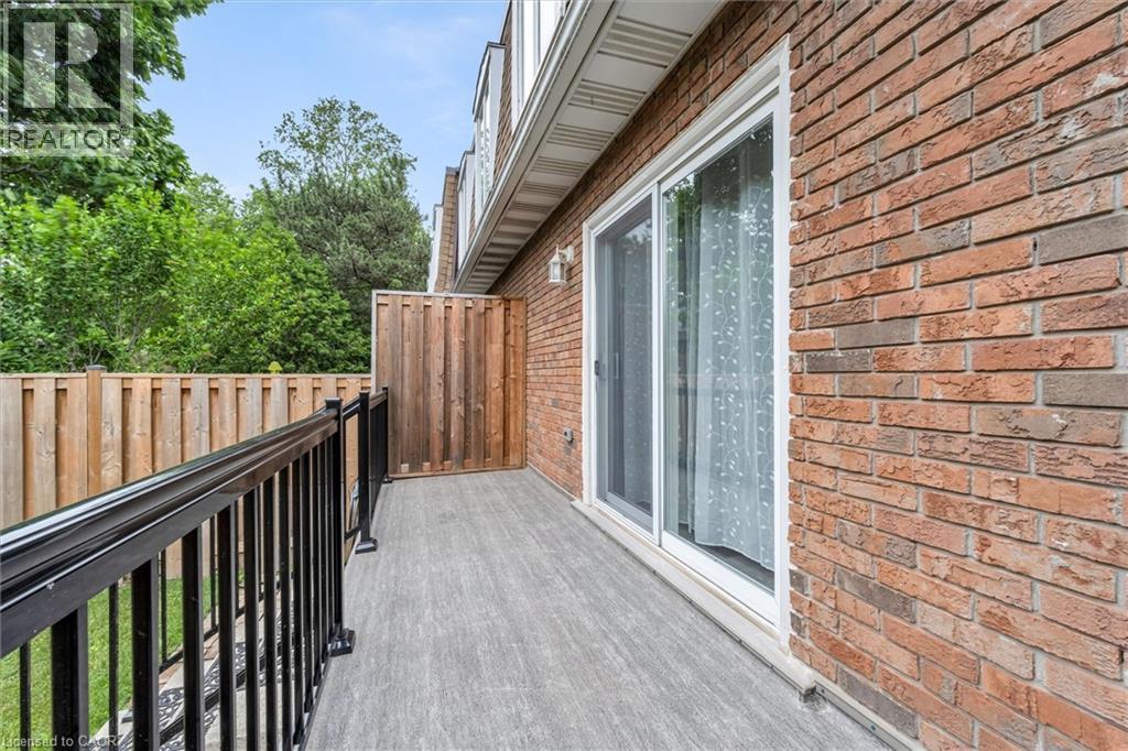 Photo 36 of 1531 Westminster Place, Burlington ON