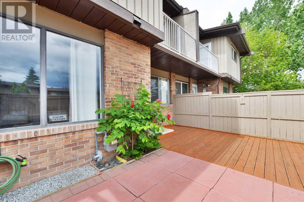 Single Family House for Sale in    Avenue NW Huntington Hills Calgary 