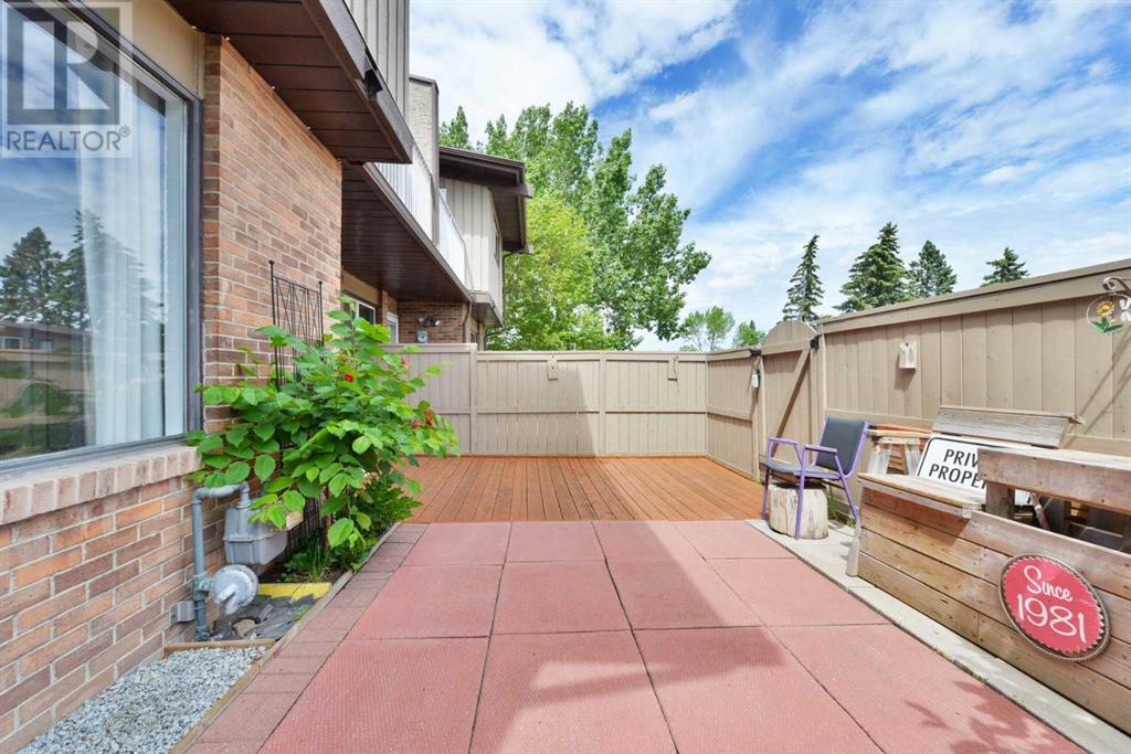 Single Family House for Sale in    Avenue NW Huntington Hills Calgary 