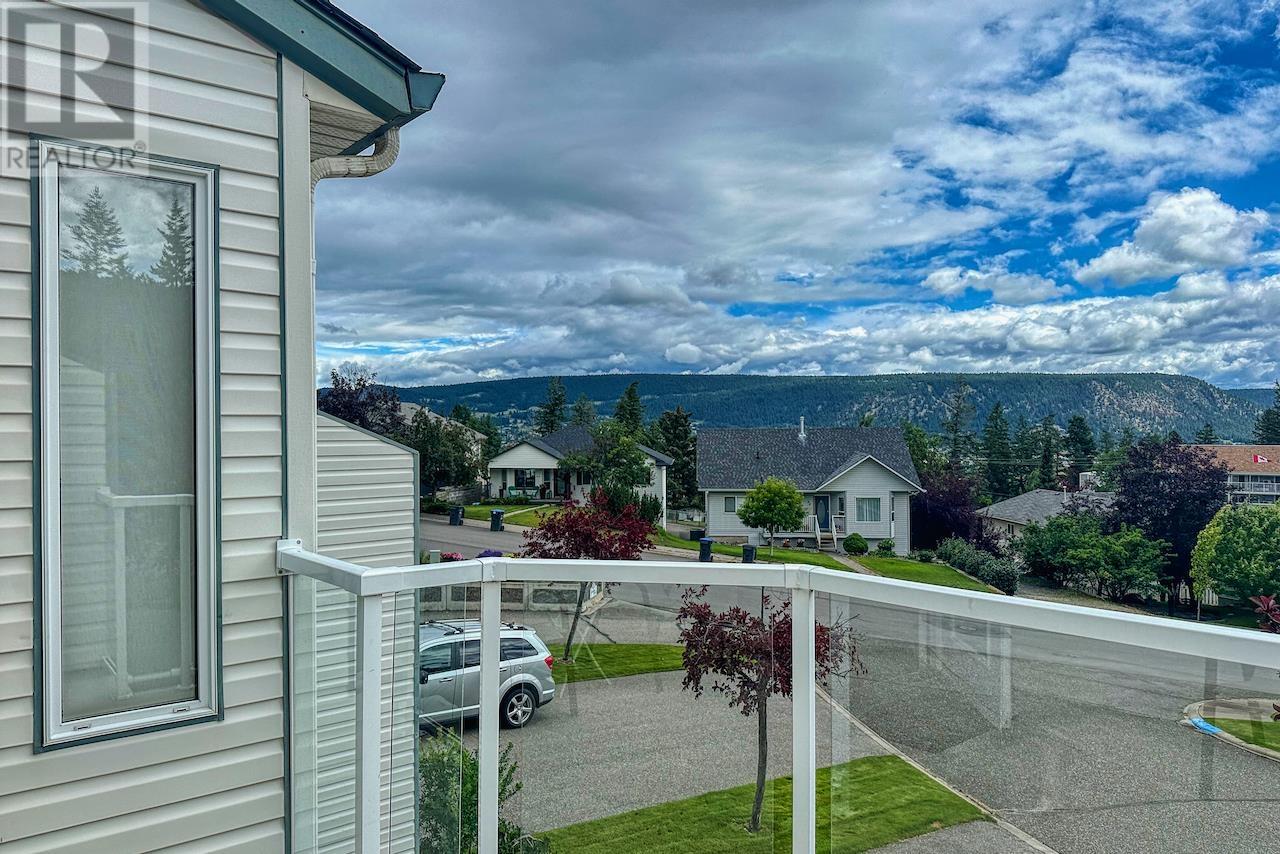 3 11 EAGLE CRESCENT, Williams Lake