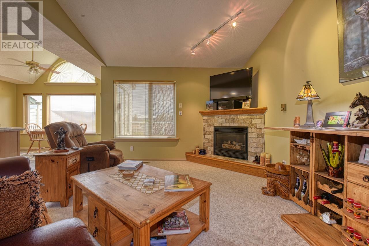 3 11 EAGLE CRESCENT, Williams Lake