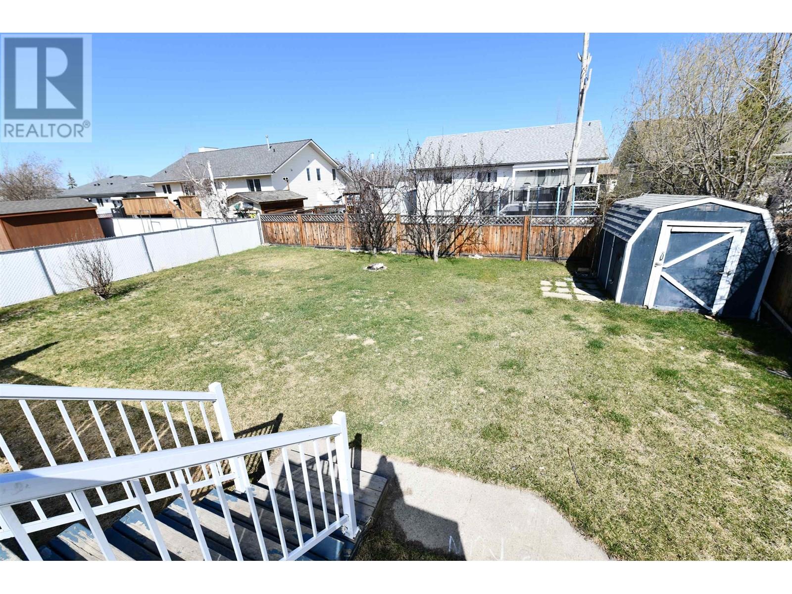 Photo 3 of 9908 114 Avenue, Fort St John BC