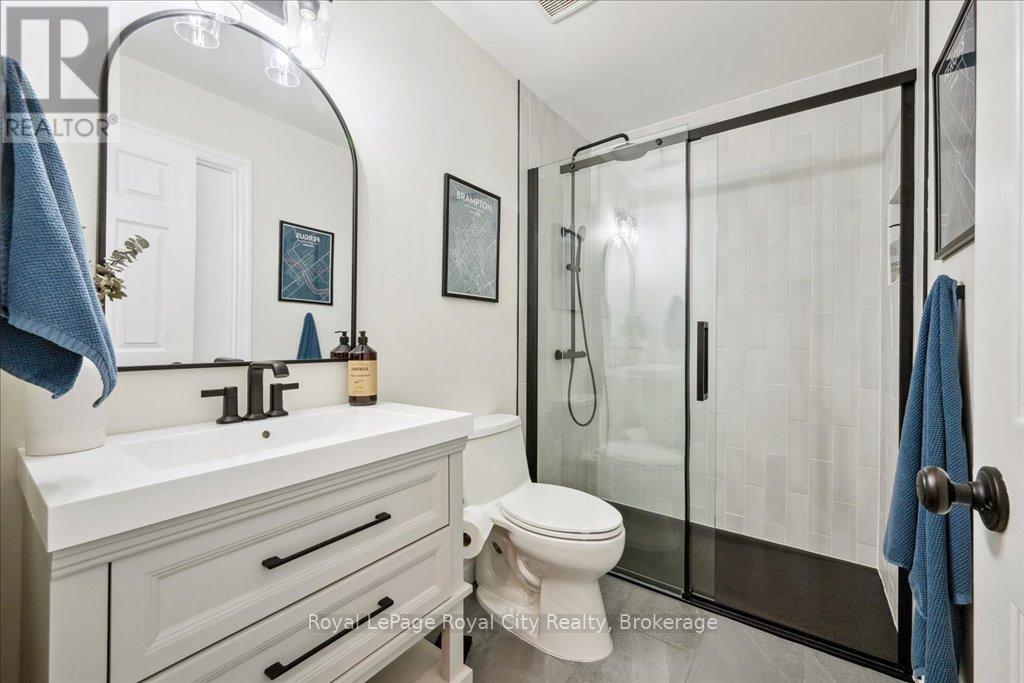 Photo 25 of 790 Dianne Crescent, Centre Wellington ON