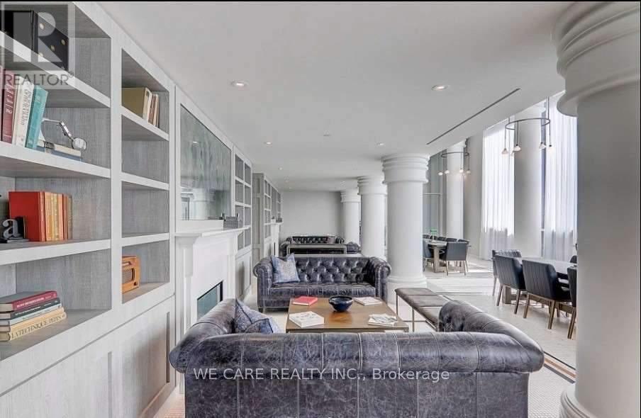 Photo 10 of 2208 33 Helendale Avenue, Toronto ON