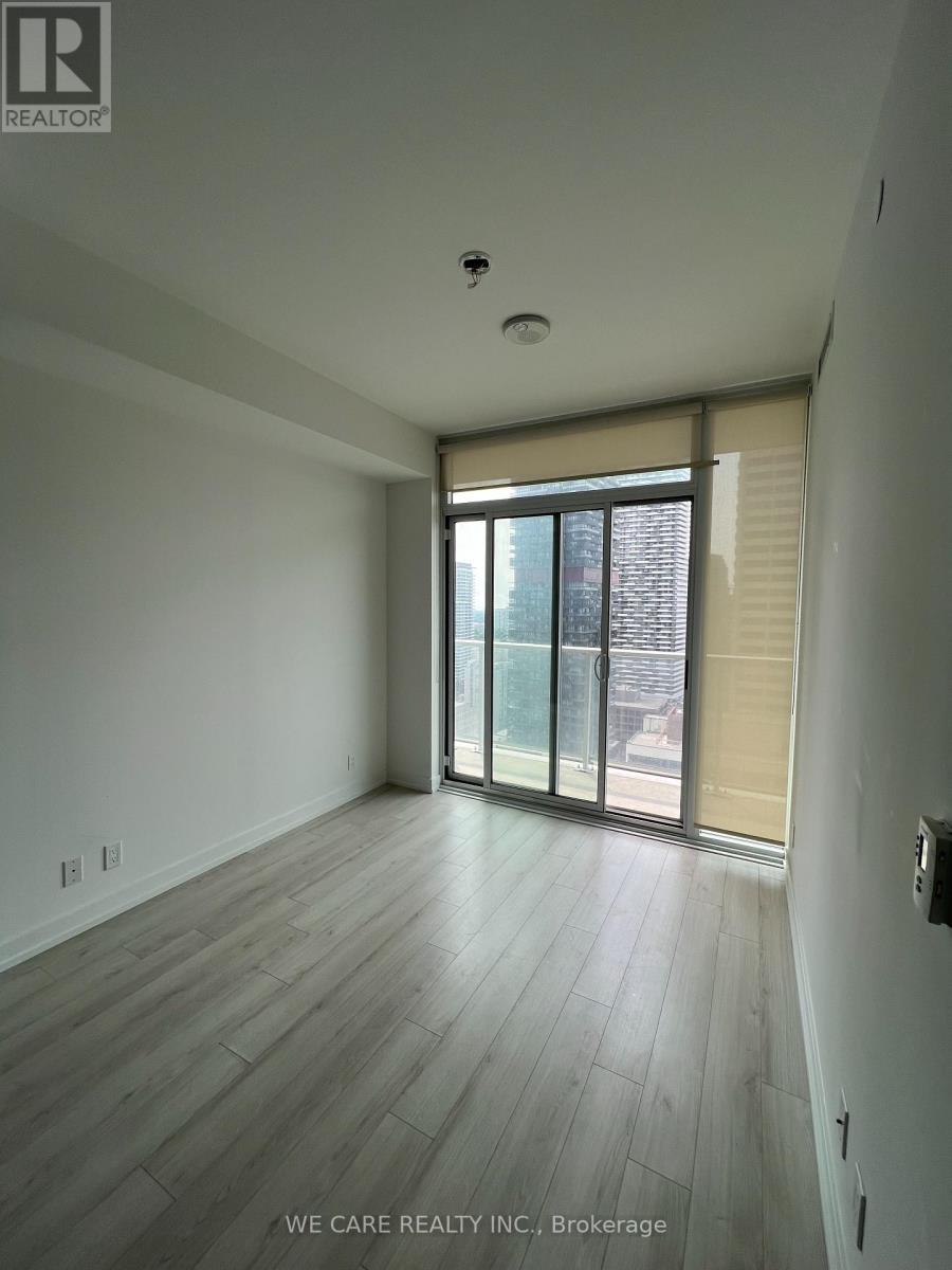 Photo 4 of 2208 33 Helendale Avenue, Toronto ON