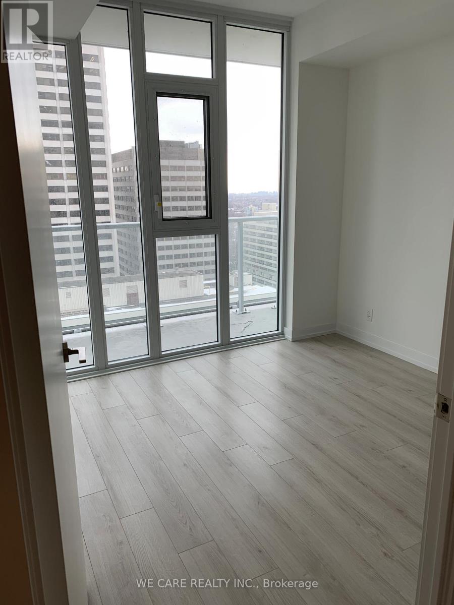 Photo 5 of 2208 33 Helendale Avenue, Toronto ON