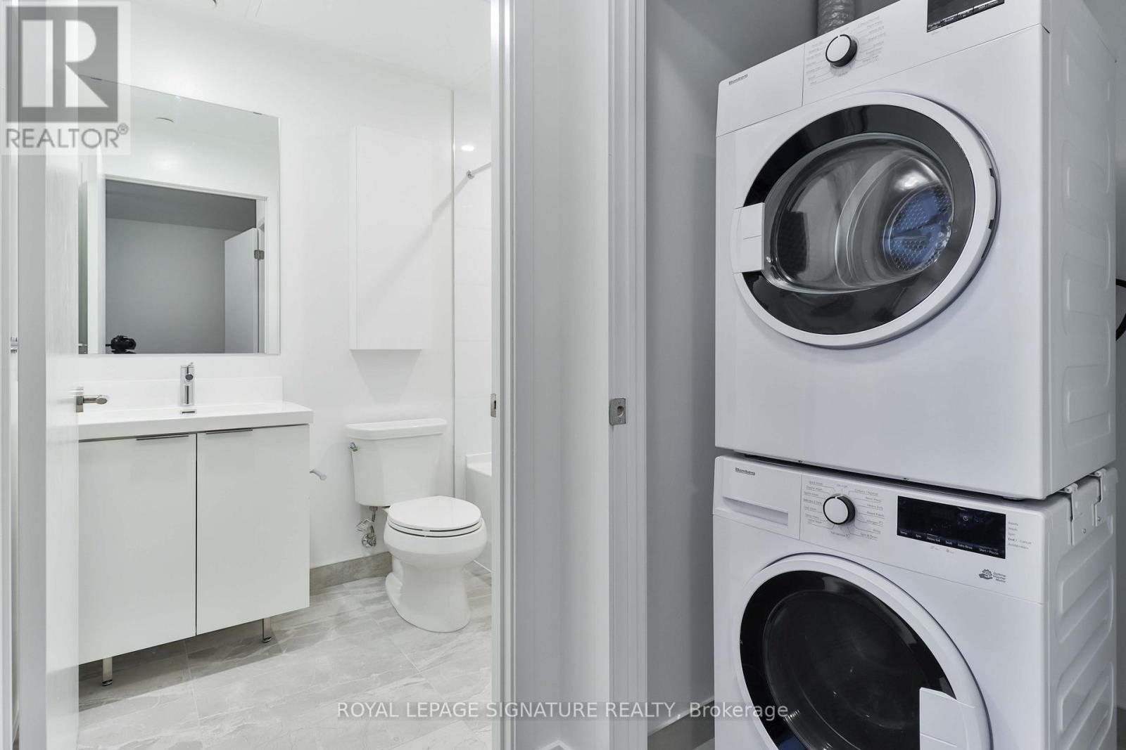 Photo 6 of 3205 50 Oneill Road, Toronto ON