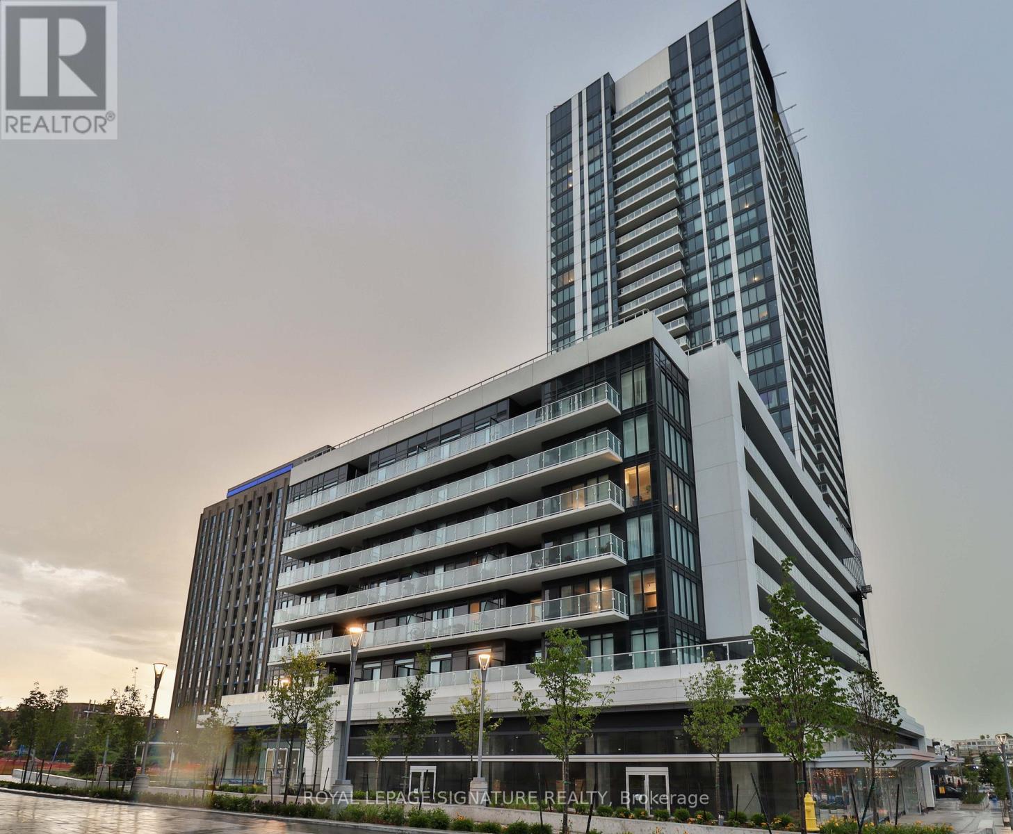 Photo 10 of 3205 50 Oneill Road, Toronto ON