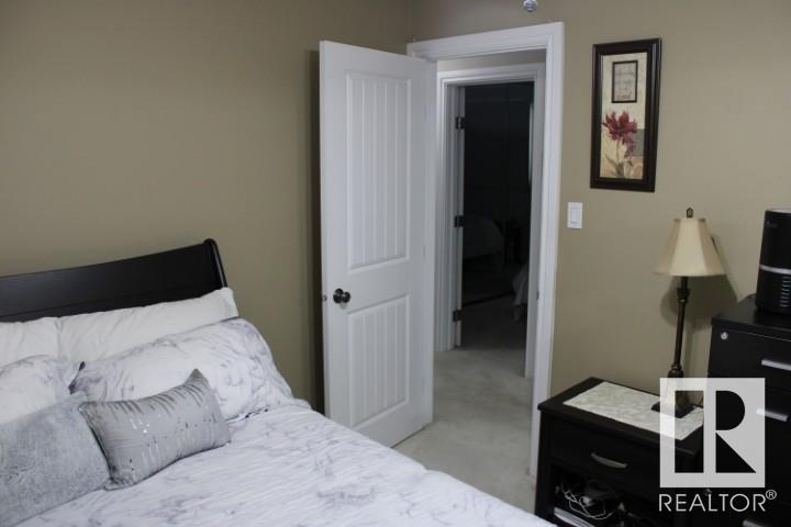 Photo 16 of 13304 70 St Nw, Edmonton AB
