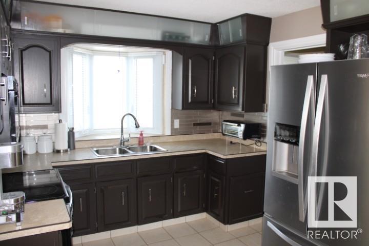 Photo 31 of 13304 70 St Nw, Edmonton AB