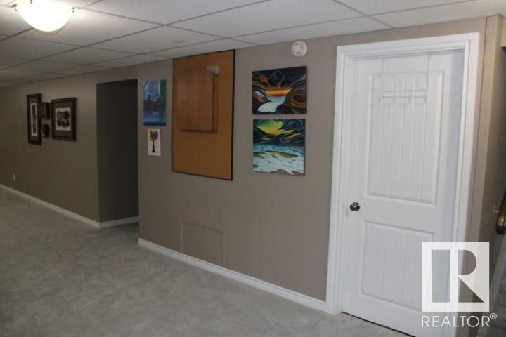 Photo 43 of 13304 70 St Nw, Edmonton AB