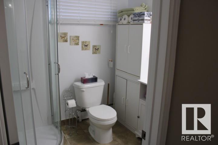 Photo 44 of 13304 70 St Nw, Edmonton AB
