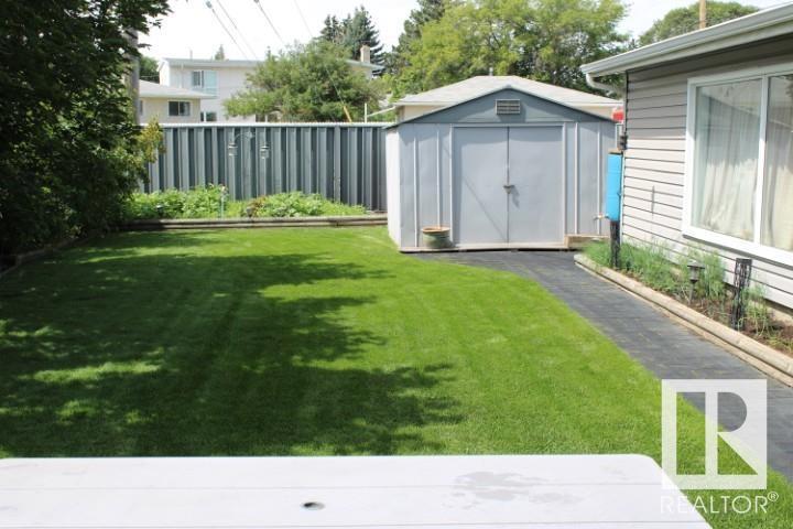 Photo 53 of 13304 70 St Nw, Edmonton AB