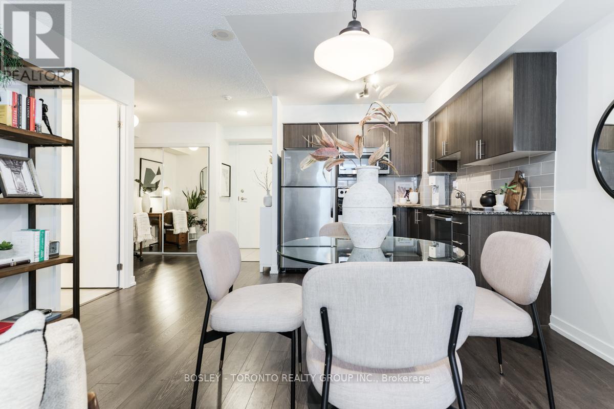 Photo 20 of 720 812 Lansdowne Avenue, Toronto ON