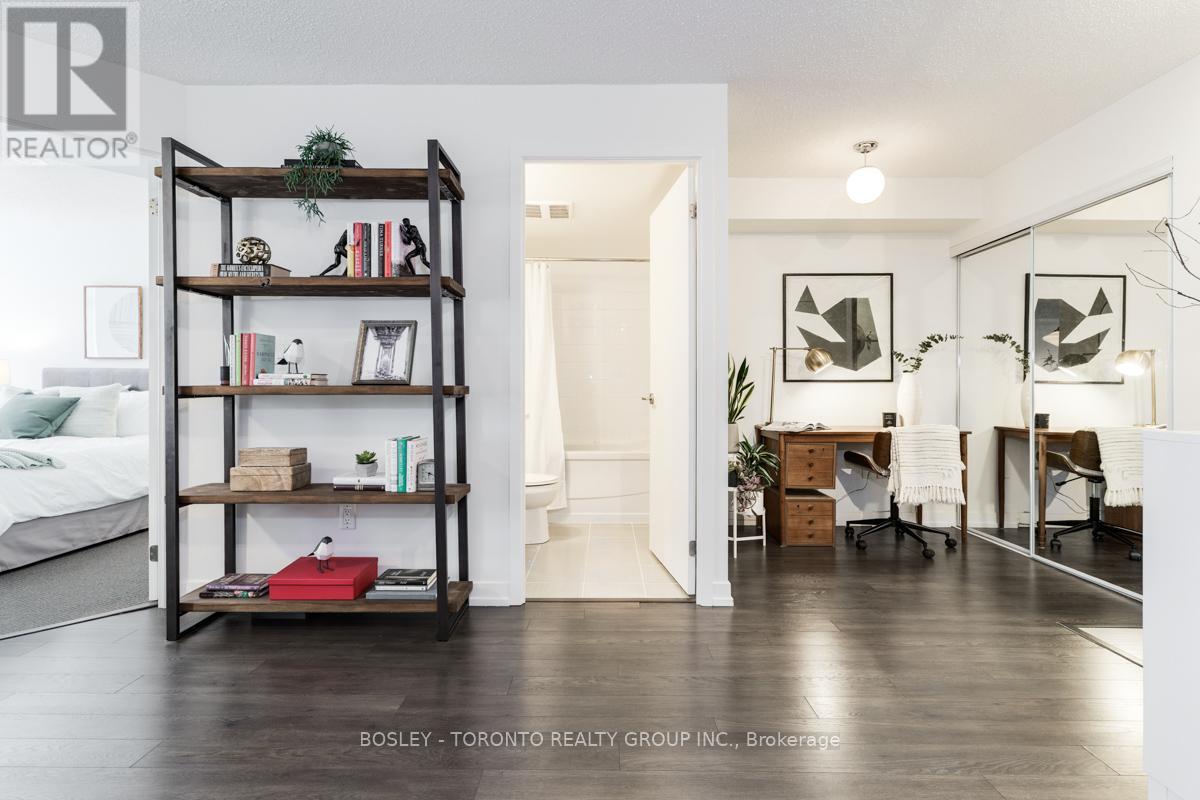 Photo 26 of 720 812 Lansdowne Avenue, Toronto ON