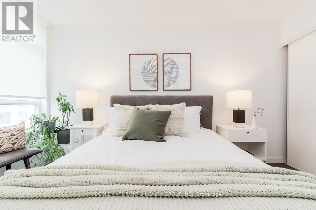 Photo 29 of 720 812 Lansdowne Avenue, Toronto ON