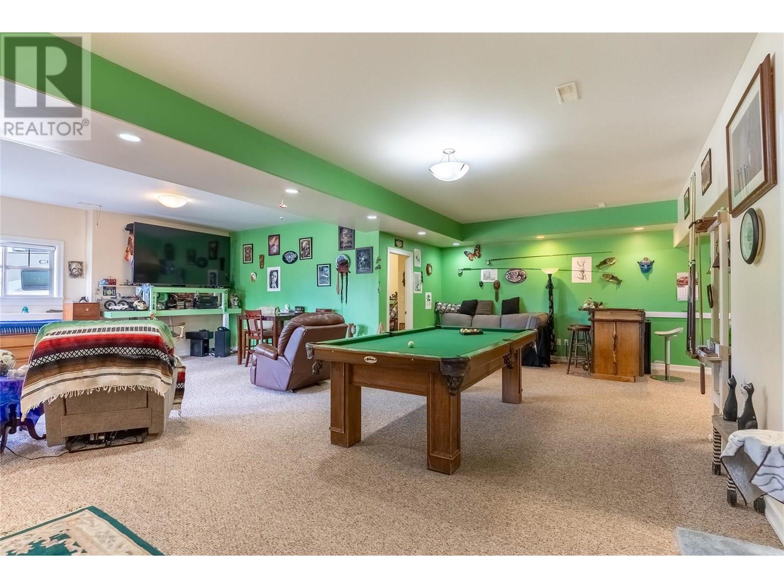 331 Linden Road, Logan Lake