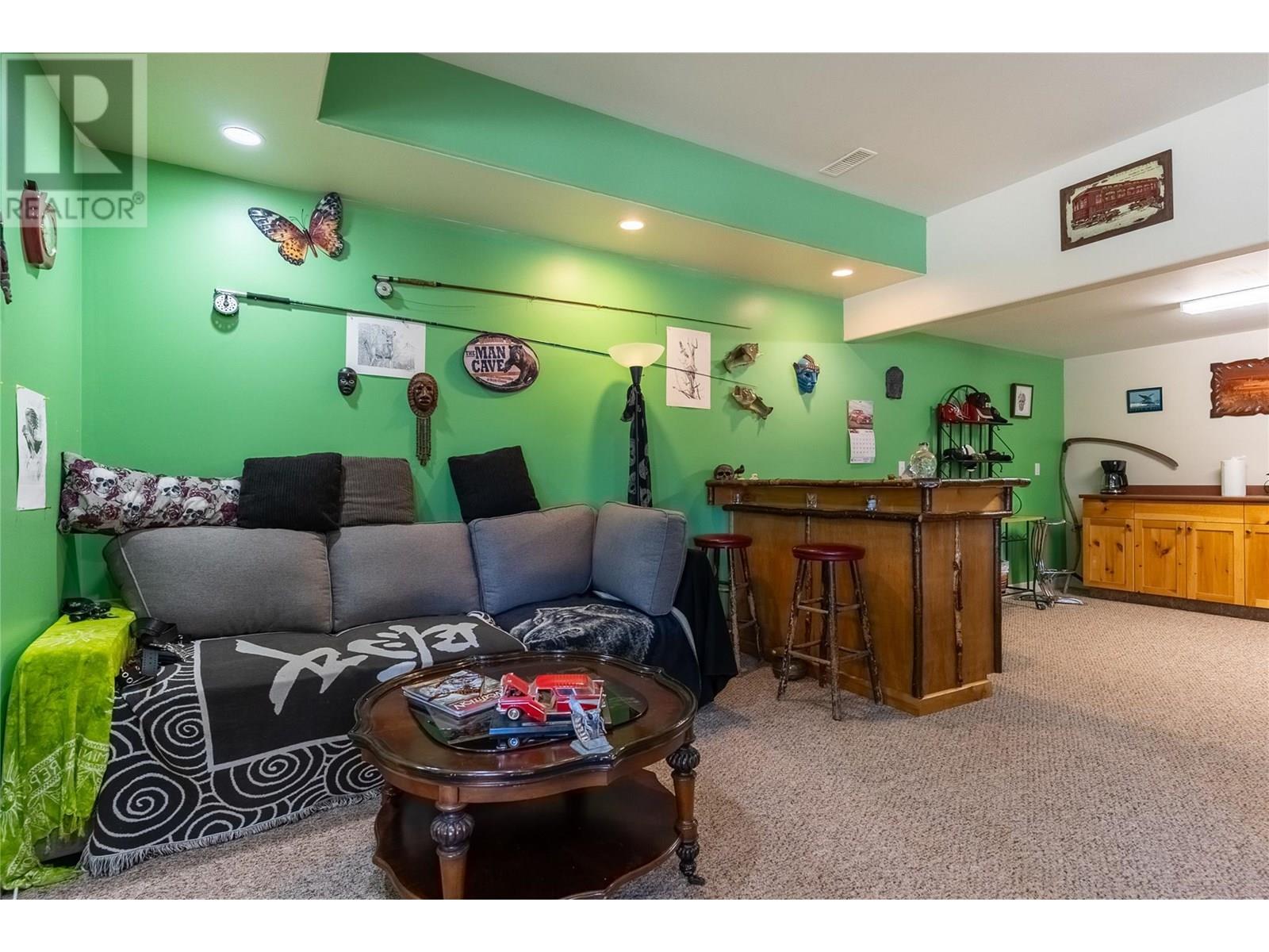 331 Linden Road, Logan Lake
