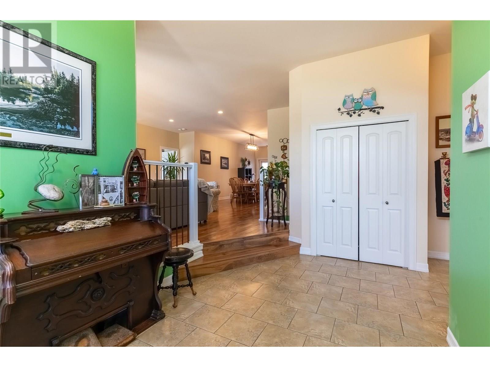 331 Linden Road, Logan Lake