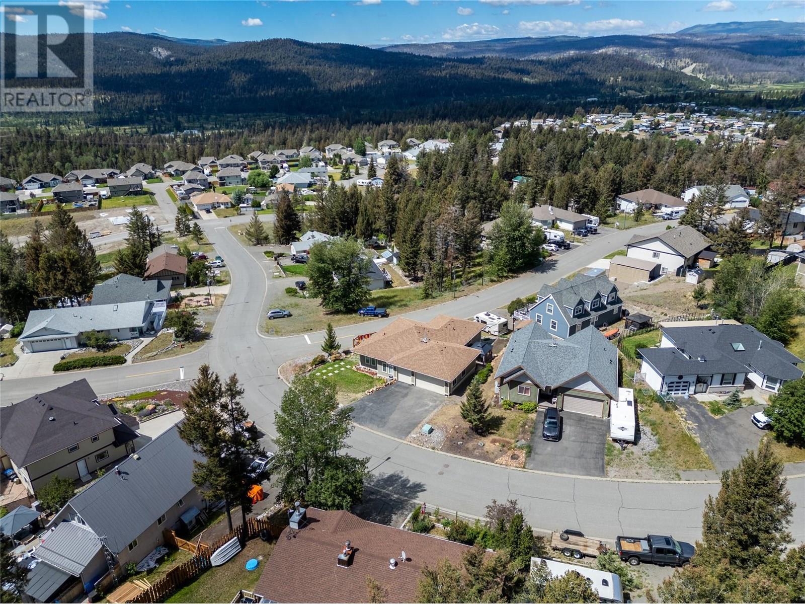 331 Linden Road, Logan Lake