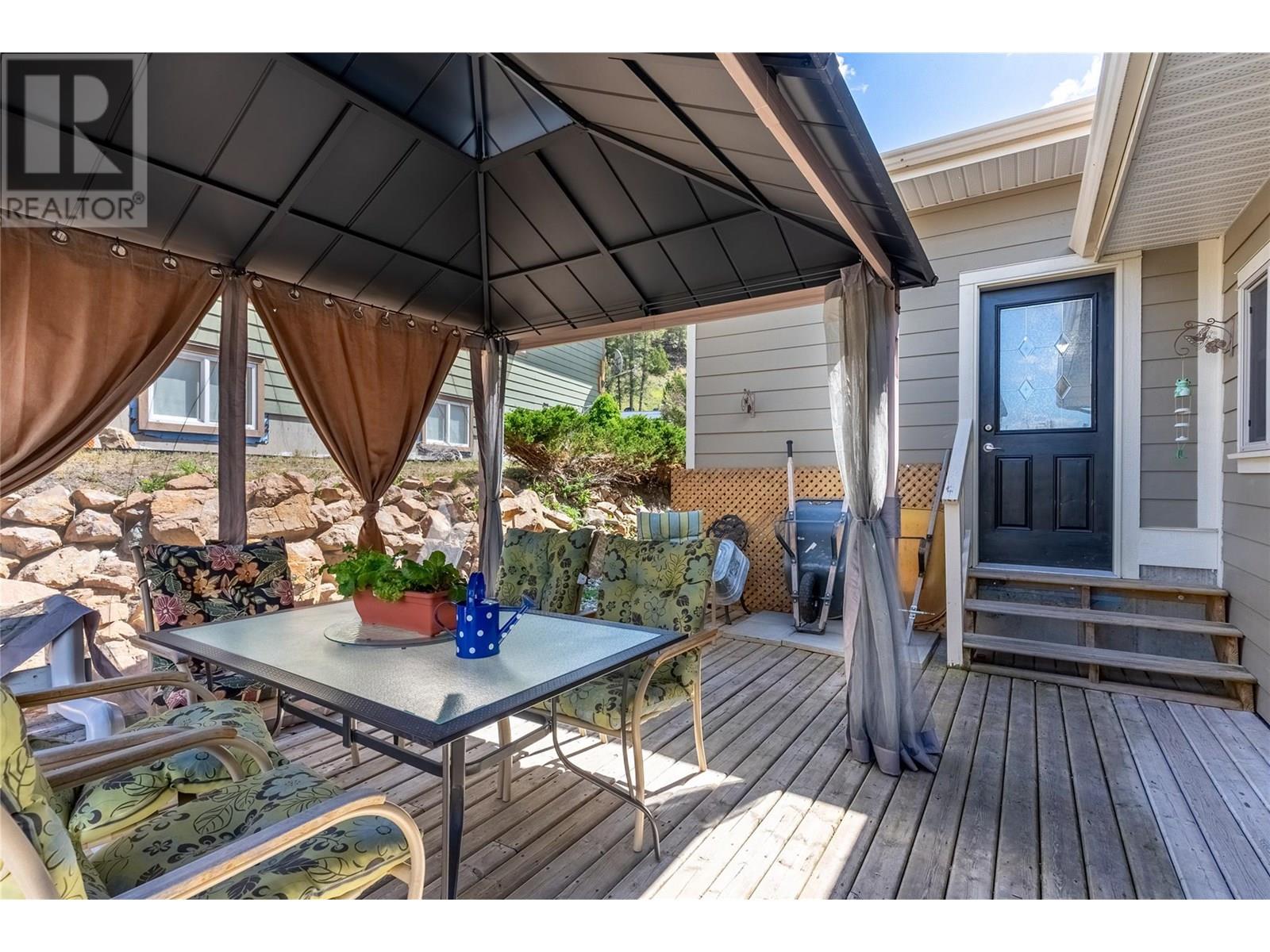 331 Linden Road, Logan Lake
