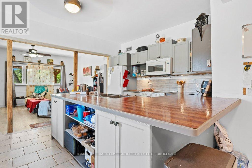 Photo 7 of 2730 Highway 38 Highway, Kingston ON